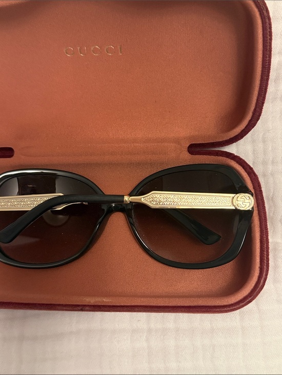 Gucci Black Gradient Round Women\'s Sunglasses main image 5